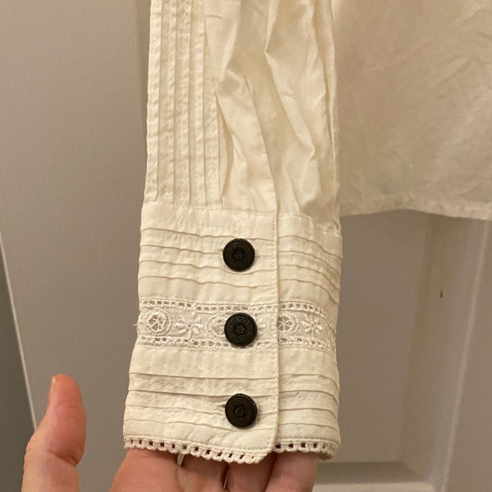 Ivory Embroidered button down top - Picture 6 of 10